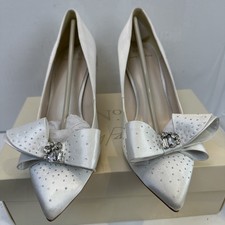 Jenny Packham Women's White Satin Bridal Shoes Size 7 - EU 40 -  554