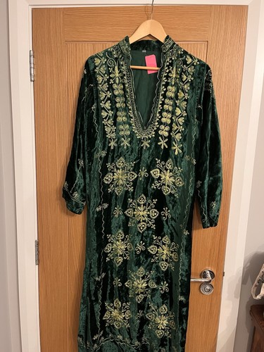 Green velvet dress - green,