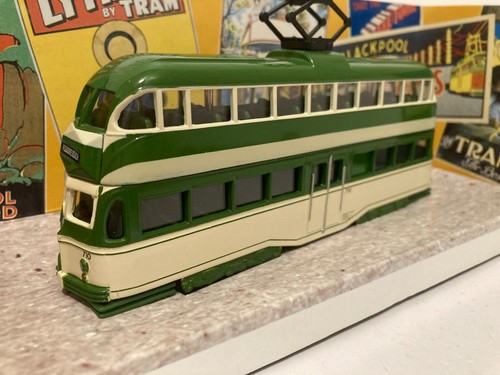 Corgi 43506 balloon - 43506, tram