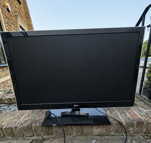 49in lcd 1080p - lg,