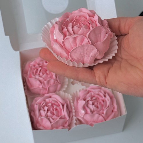 Edible peonies flowers cake - peonies,