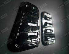 Black Gloss Two Wing Top Vents