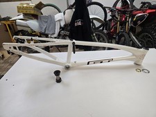 2015 GT Bicycles Speed Series