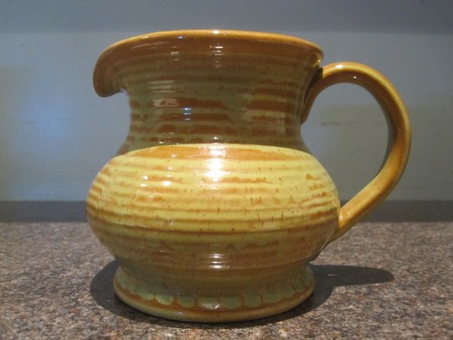 Studio burton pottery - -,