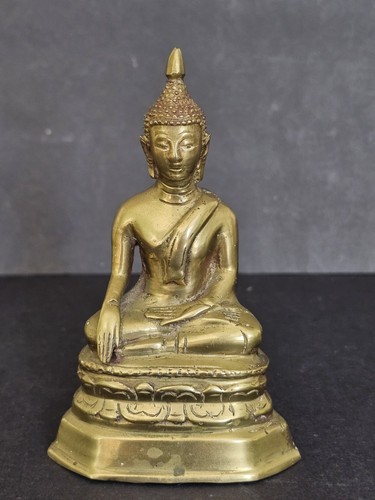 Antique brass buddha statue - brass,