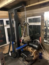 Lat Pull Down Machine 