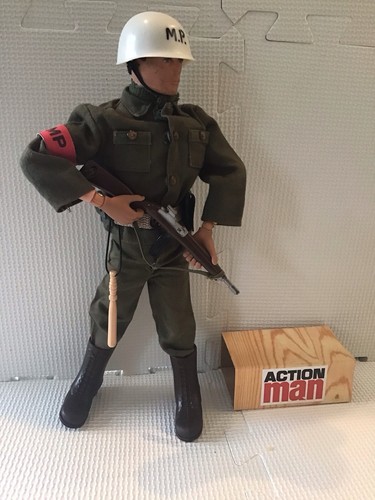 Action man uniform doll - man, no