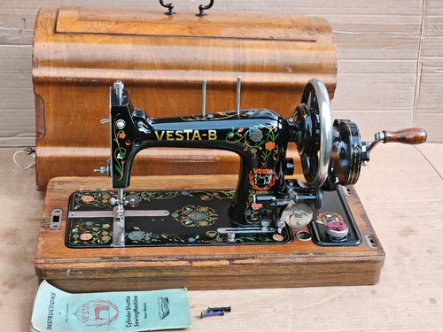 Antique vesta handcrank - b,
