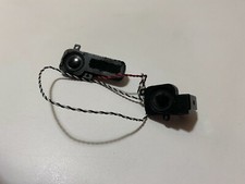 Samsung RV515 speakers left and right