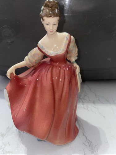 Royal doulton hn2835 fair lady - doulton,