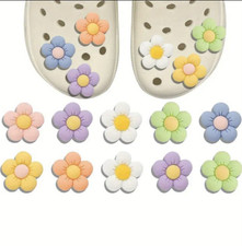 2PC Random Flower Croc