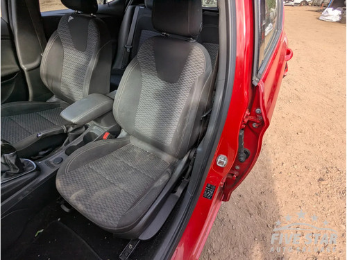 Vauxhall astra front passenger - front,