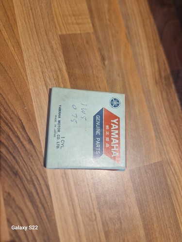 Yamaha it250 piston - 77/82,