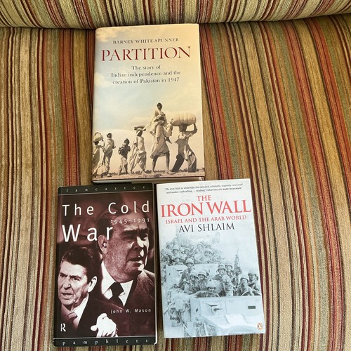 Cold war history books job - war,
