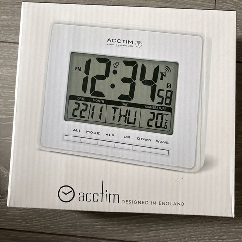 Acctim radio controlled - radio-controlled, clock