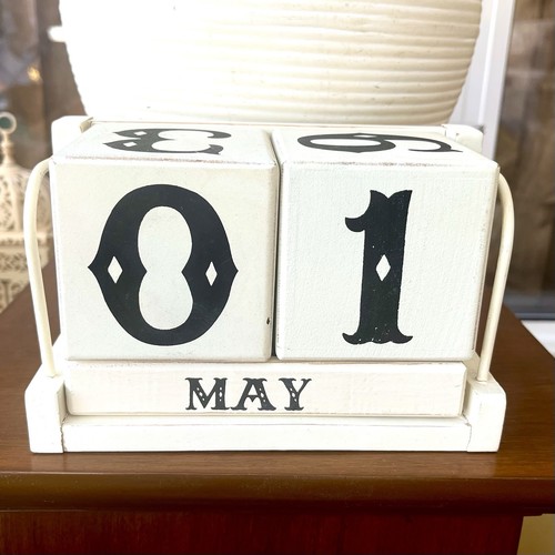 Calendar wooden block - calendar,