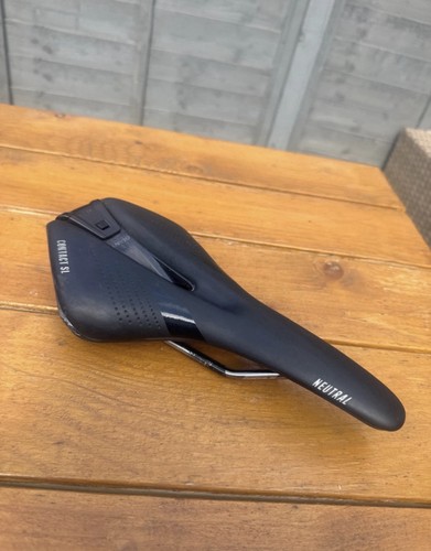 Giant contact saddle - giant,