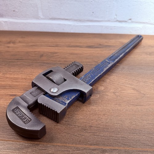 Record stillson pipe - stillson,