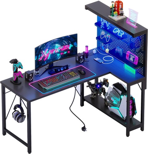 Shaped gaming corner - l, desk