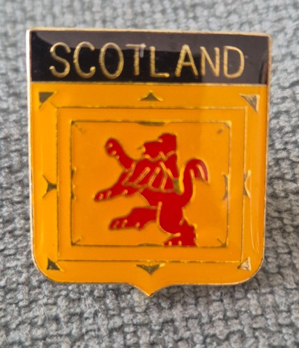 Scotland old style enamel pin - scotland,