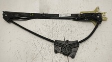 VOLKSWAGEN AMAROK RIGHT FRONT WINDOW REGULATOR WINDER 4 Door Pickup 2H6837402A '