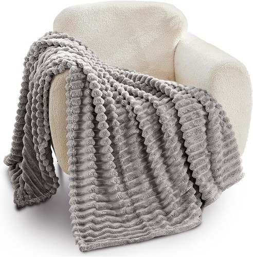 Plush fleece throw blanket - fleece,