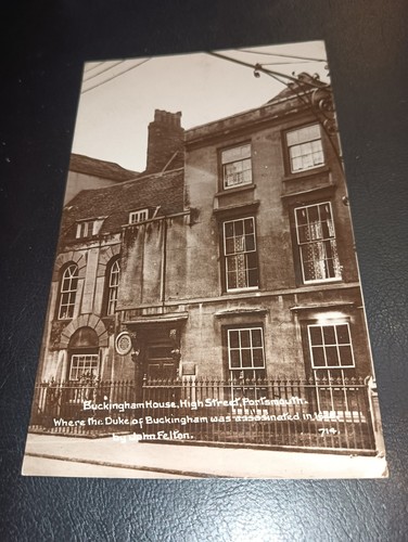 Buckingham house scene - buckingham,