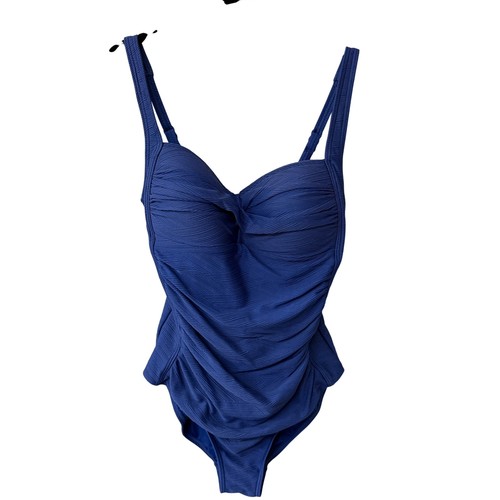 Nip tuck swim texture - nip, joanne