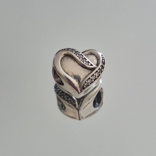Pandora ribbon love charm - of,