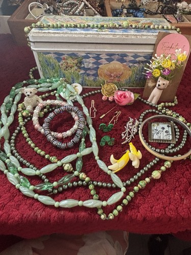 Costume jewellery mixed lot - costume, 17