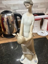Vintage Lladro ‘Mother And