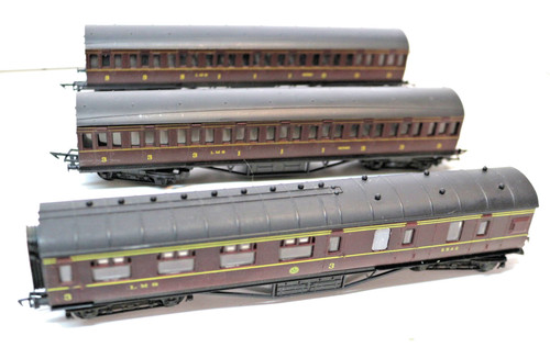 Lms coaches airfix - oo, 57'