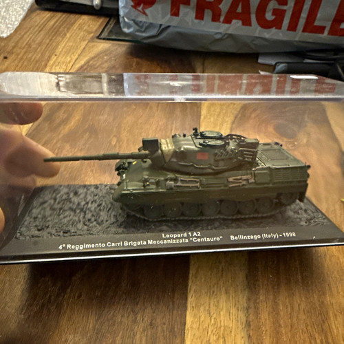 Leopard diecast tank - a2,