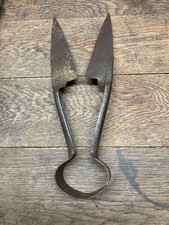 VINTAGE GARDENERS SHEARS