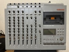 TASCAM Portastudio 464