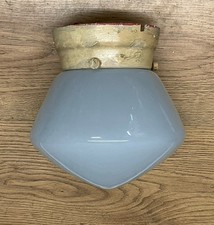 WHITE POINTED OPALINE MILK