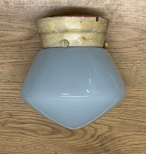 White pointed opaline - pointed, milk