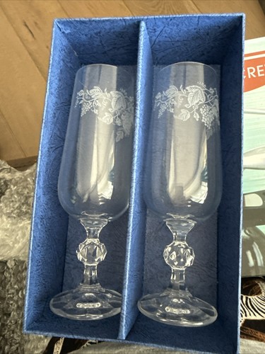 Pair champagne flutes boxed - pair,