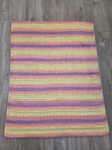 New hand knitted baby - new,