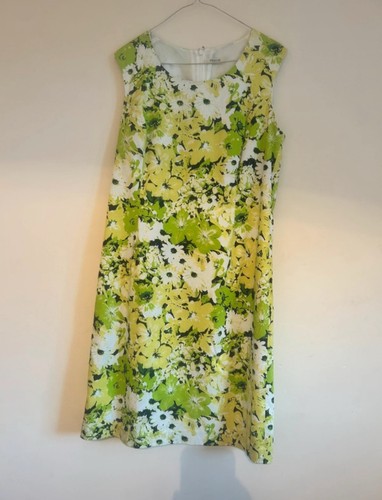 Précis petite floral dress