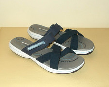 Skechers - Womens Relaxed Fit