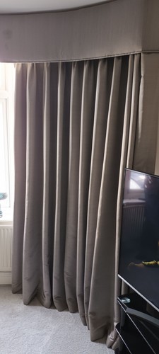 Proffesionaly made curtains - made,