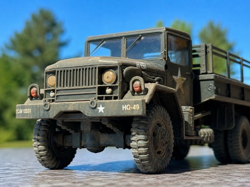 Corgi m35 deuce and a - m35,