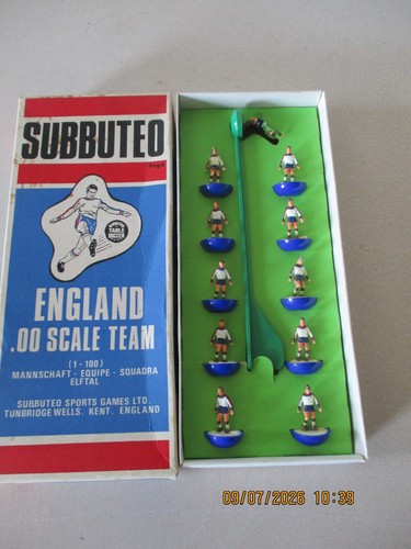Subbuteo heavyweight set - subbuteo,