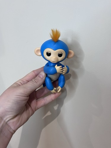 Genuine wowwee fingerlings - wowwee,