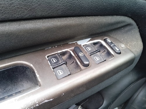 Left front power window - front, switch