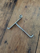 Pack of 12 Gridwall 4" hooks