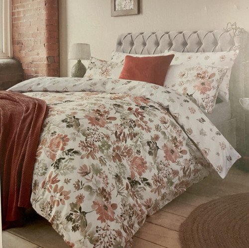 New laura ashley - laura,