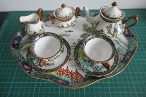 Crown staffordshire miniature - staffordshire,