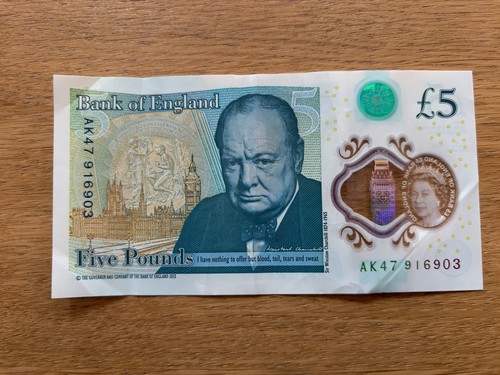 Five pound note - ak, 47
